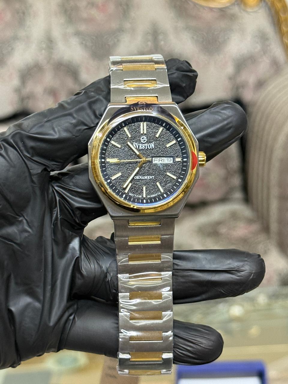 Sveston Ornament Men’s Watch – Two Tone Stainless Steel | Day & Date