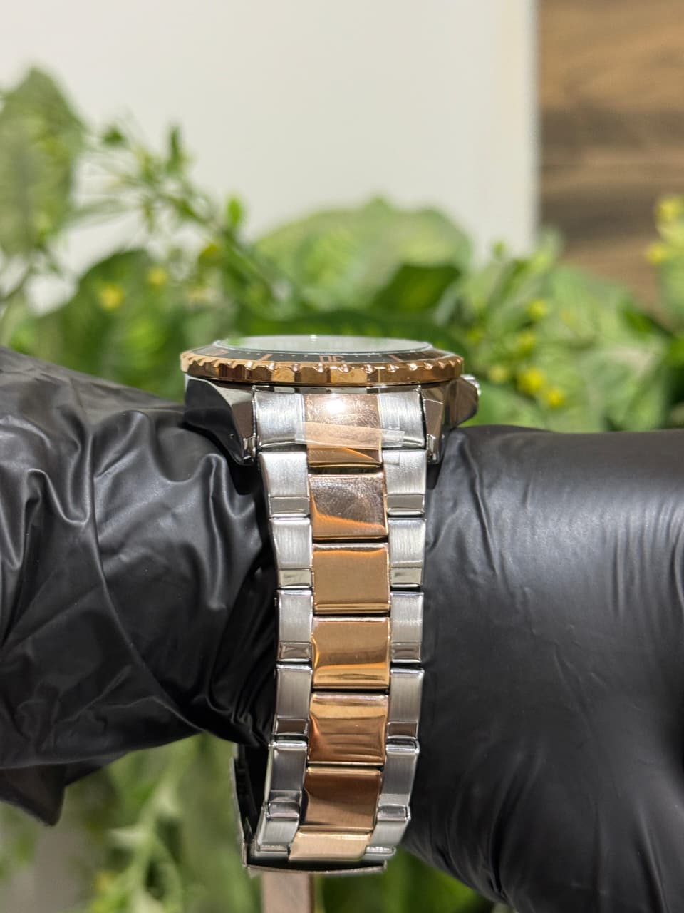 Sveston Spectrum Green & Rose Gold Stainless Steel Watch for Men